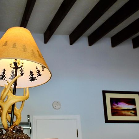 Motel Montreal Lake George Bagian luar foto