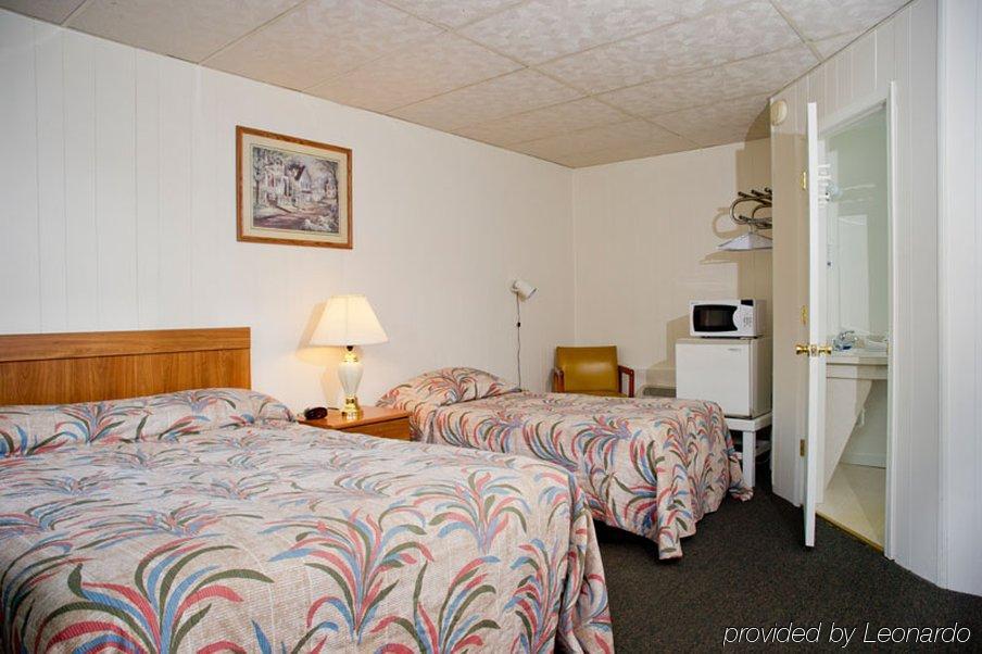 Motel Montreal Lake George Ruang foto